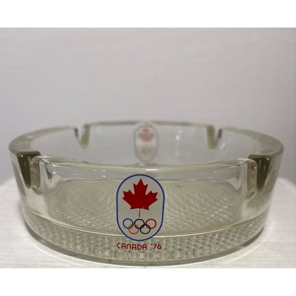 Canada 1976 Olympics Clear Glass Ashtray With Logo 6" Diameter 2" Tall - Picture 2 of 7